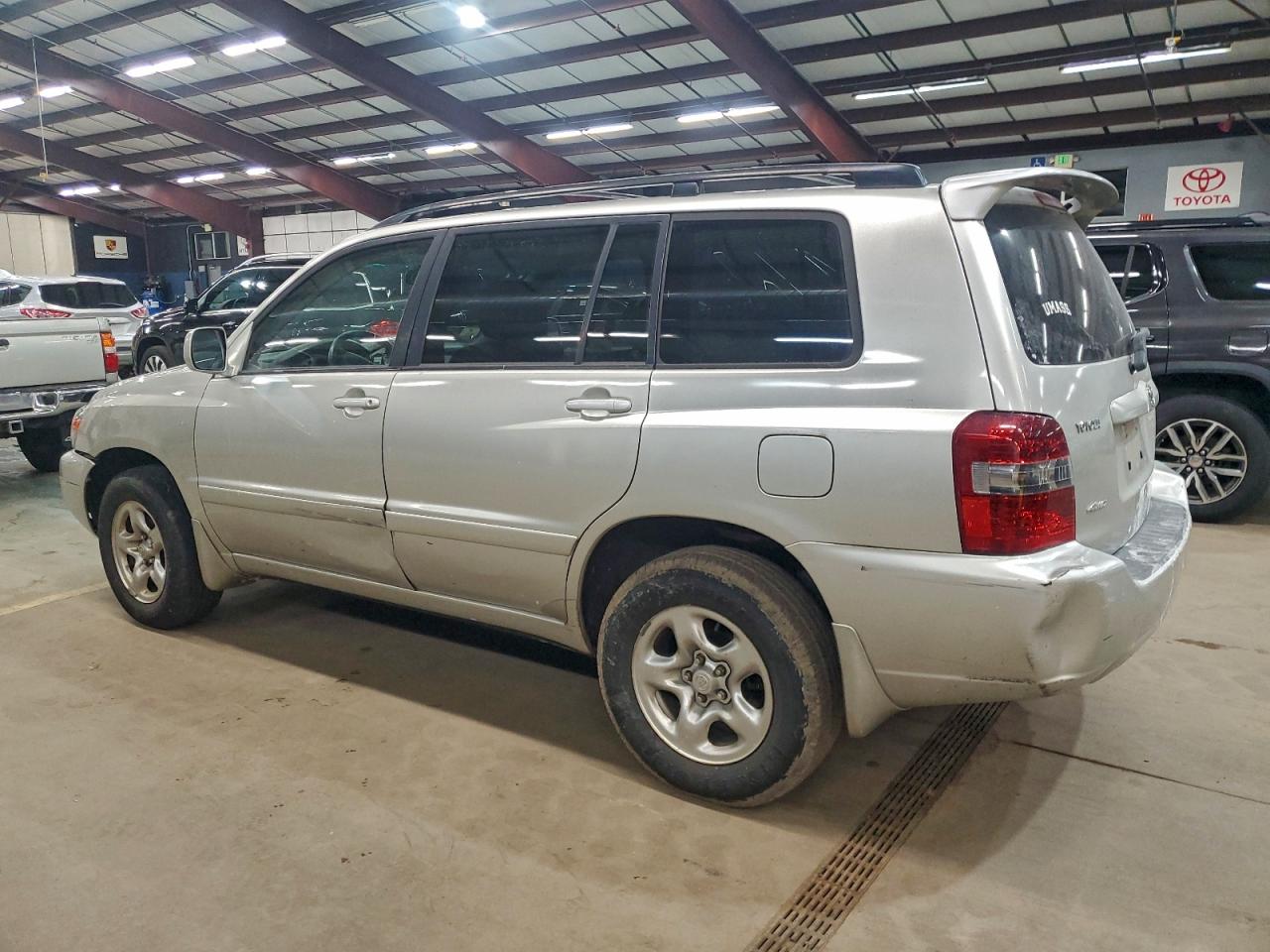 2007 TOYOTA HIGHLANDER photo 3