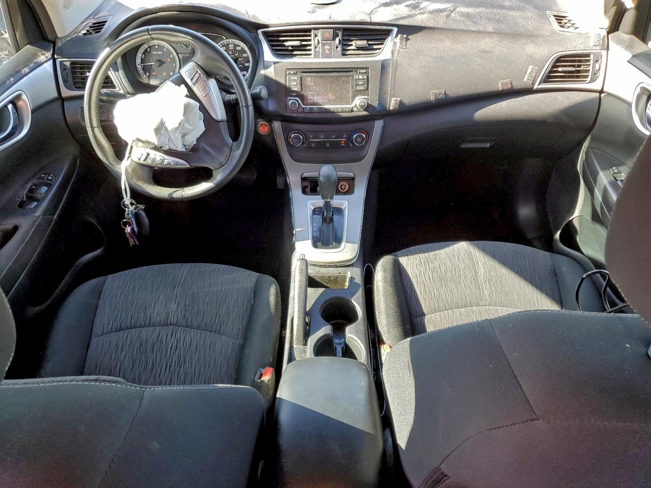 2015 NISSAN SENTRA S photo 22