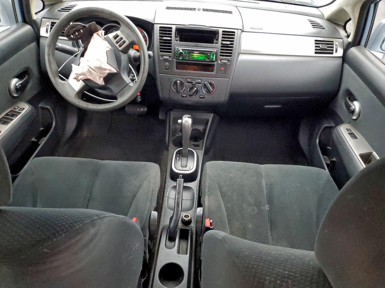 2011 NISSAN VERSA S photo 22
