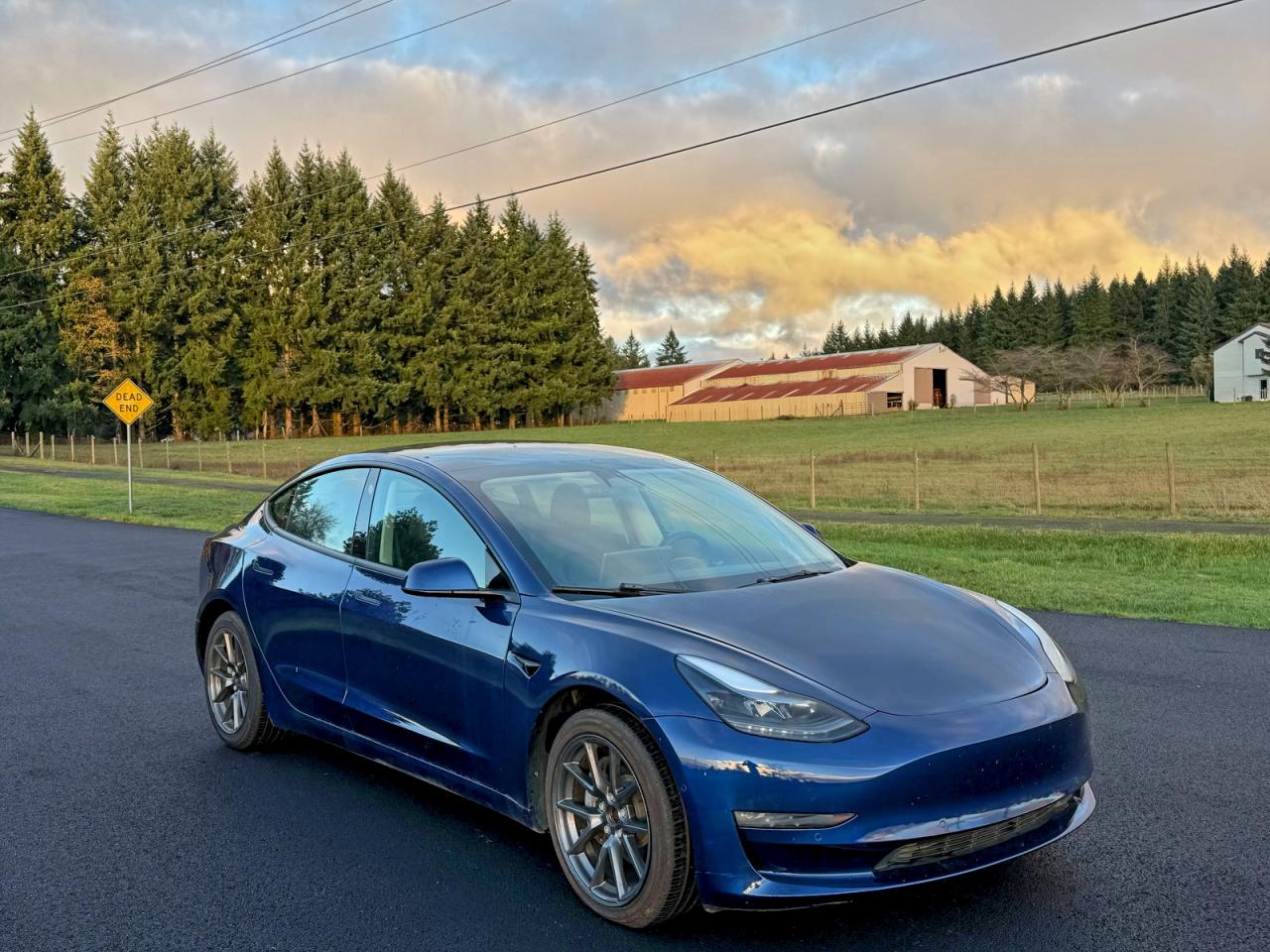 2022 TESLA MODEL 3
