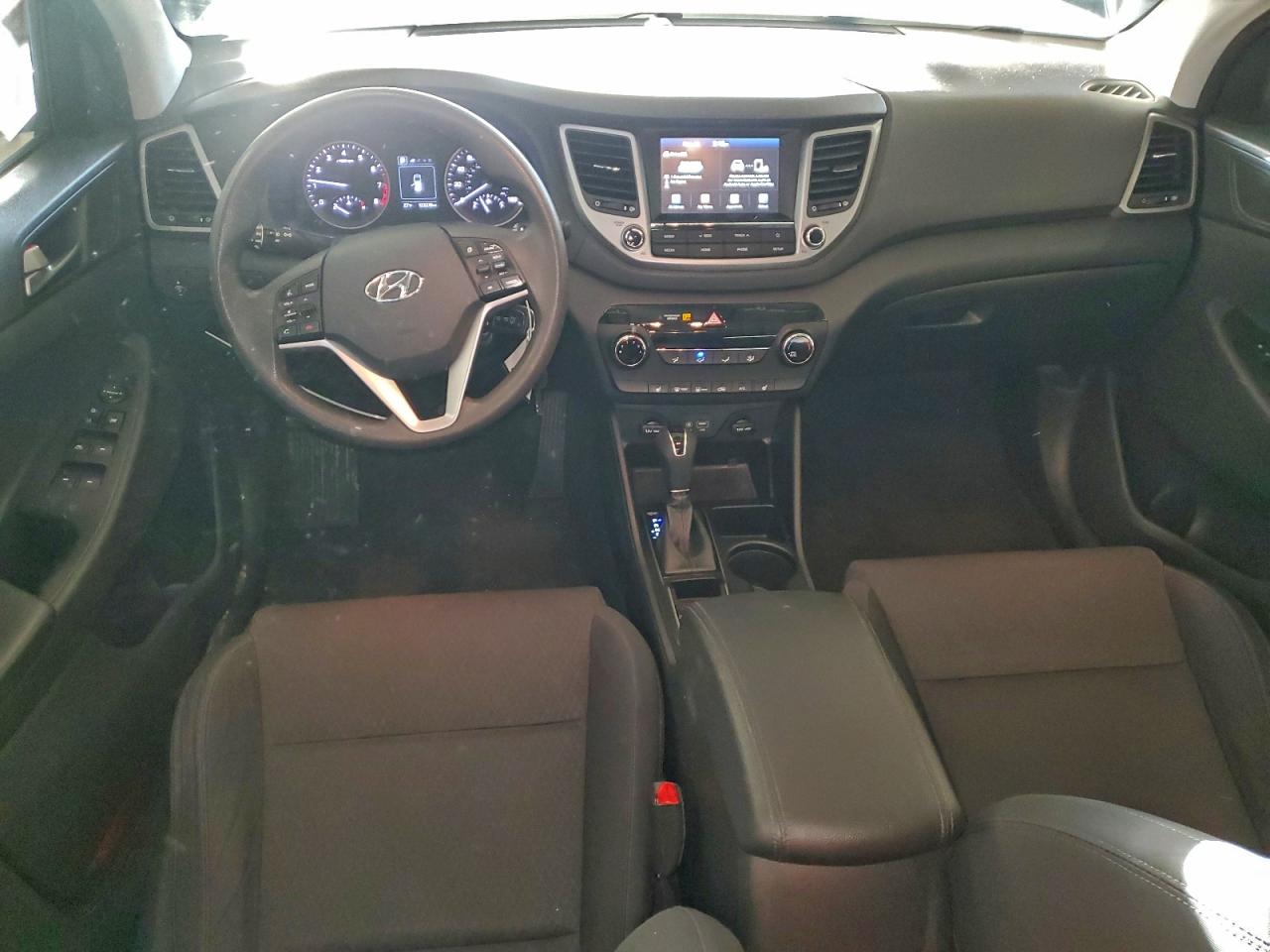 2018 HYUNDAI TUCSON SEL photo 8