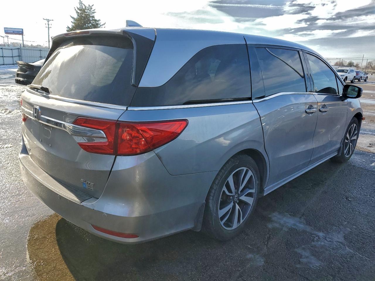 2019 HONDA ODYSSEY ELITE photo 3