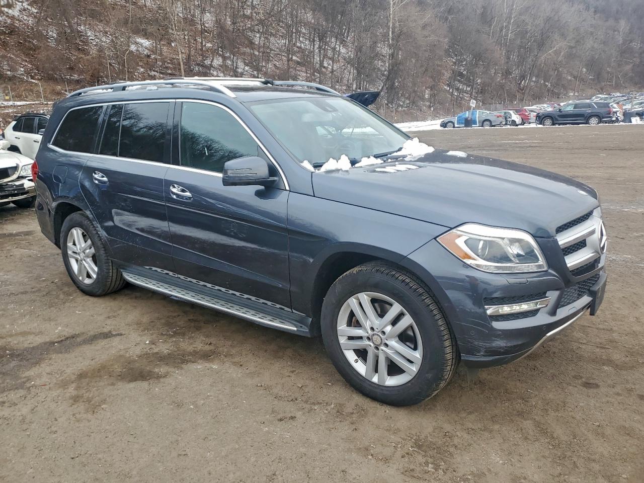 2015 MERCEDES-BENZ GL 350 BLUETEC photo 10