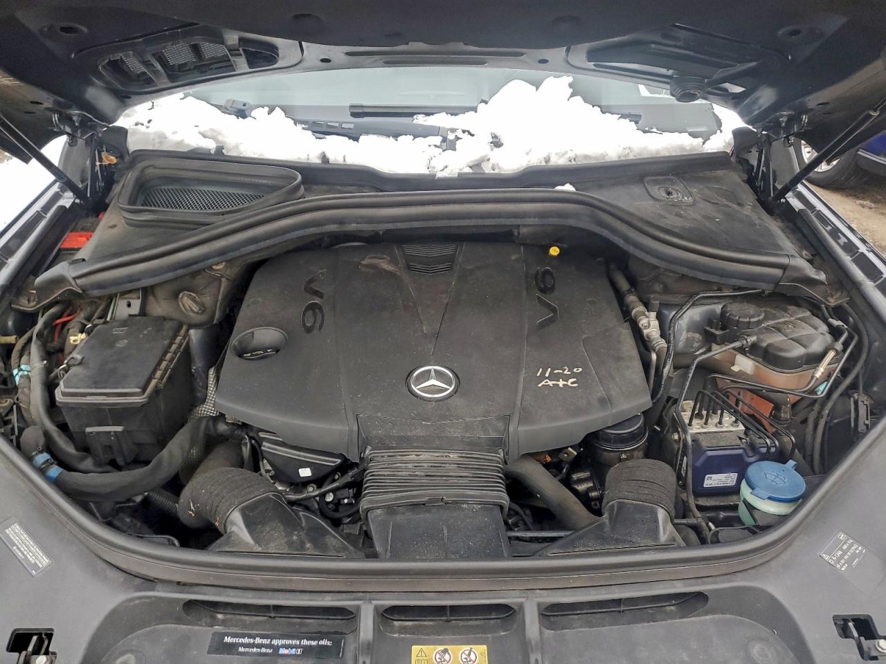 2015 MERCEDES-BENZ GL 350 BLUETEC photo 34