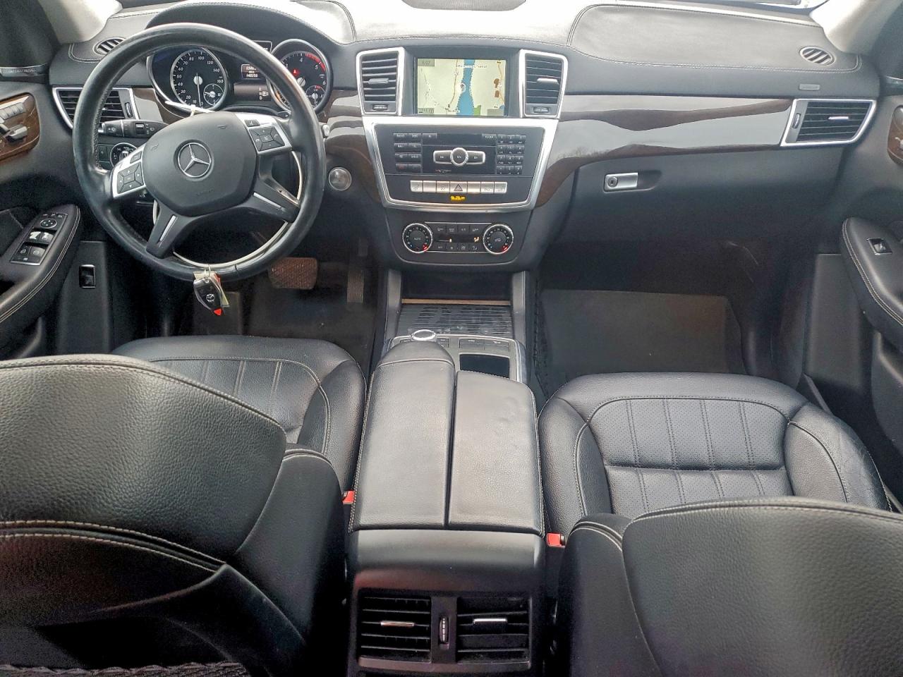 2015 MERCEDES-BENZ GL 350 BLUETEC photo 22