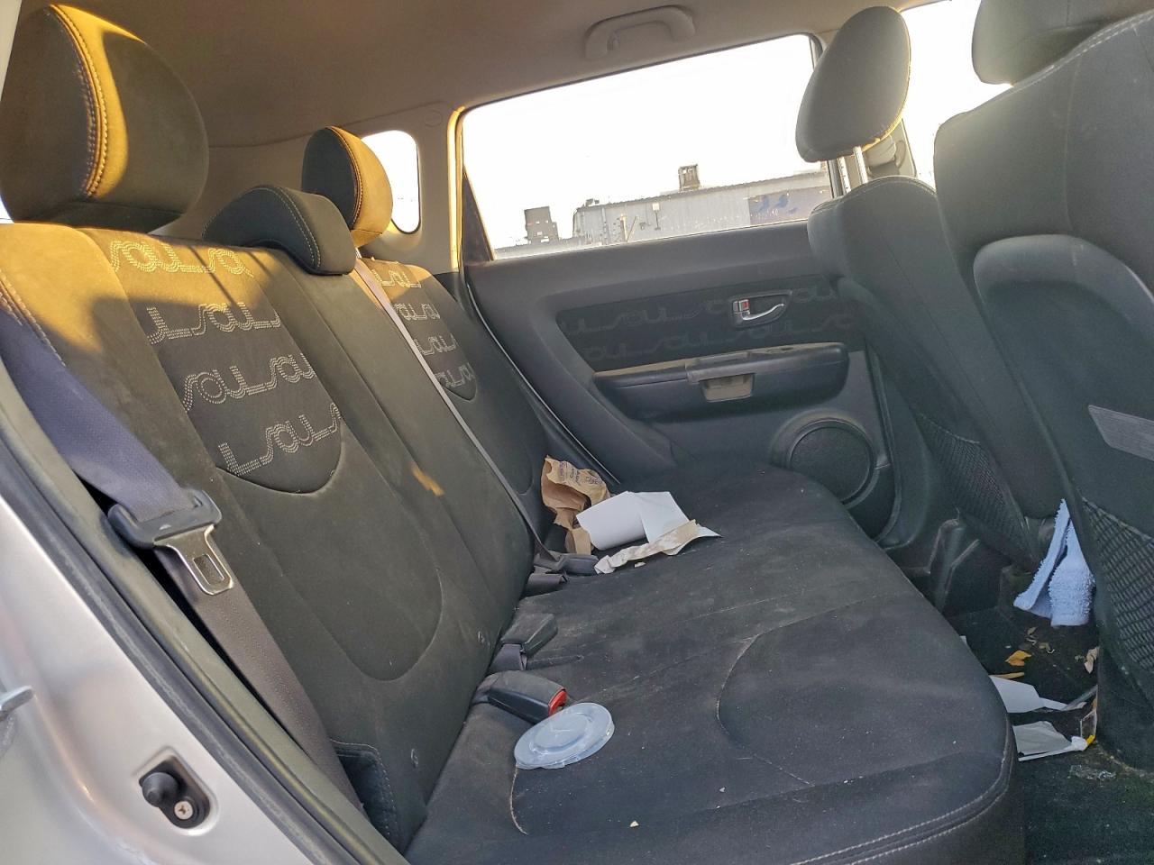 2012 KIA SOUL + photo 19