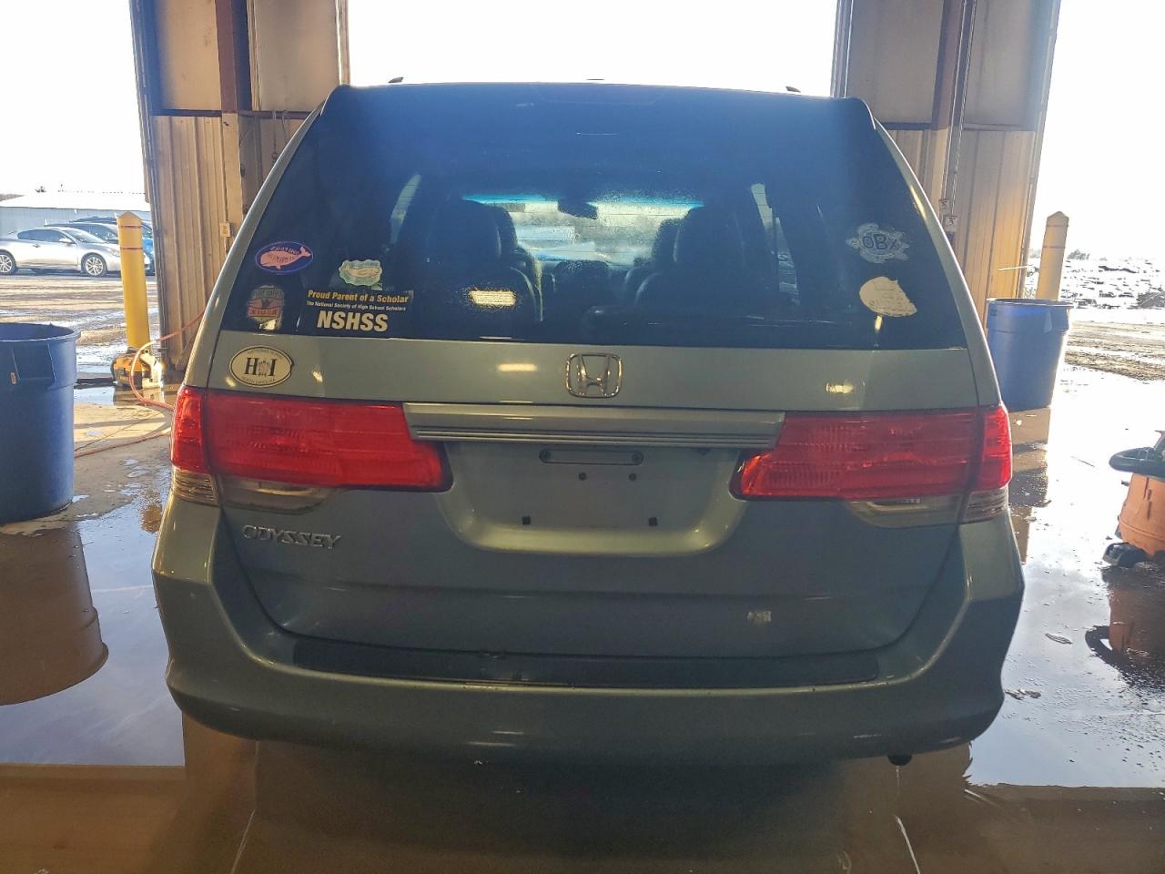2010 HONDA ODYSSEY EXL photo 16