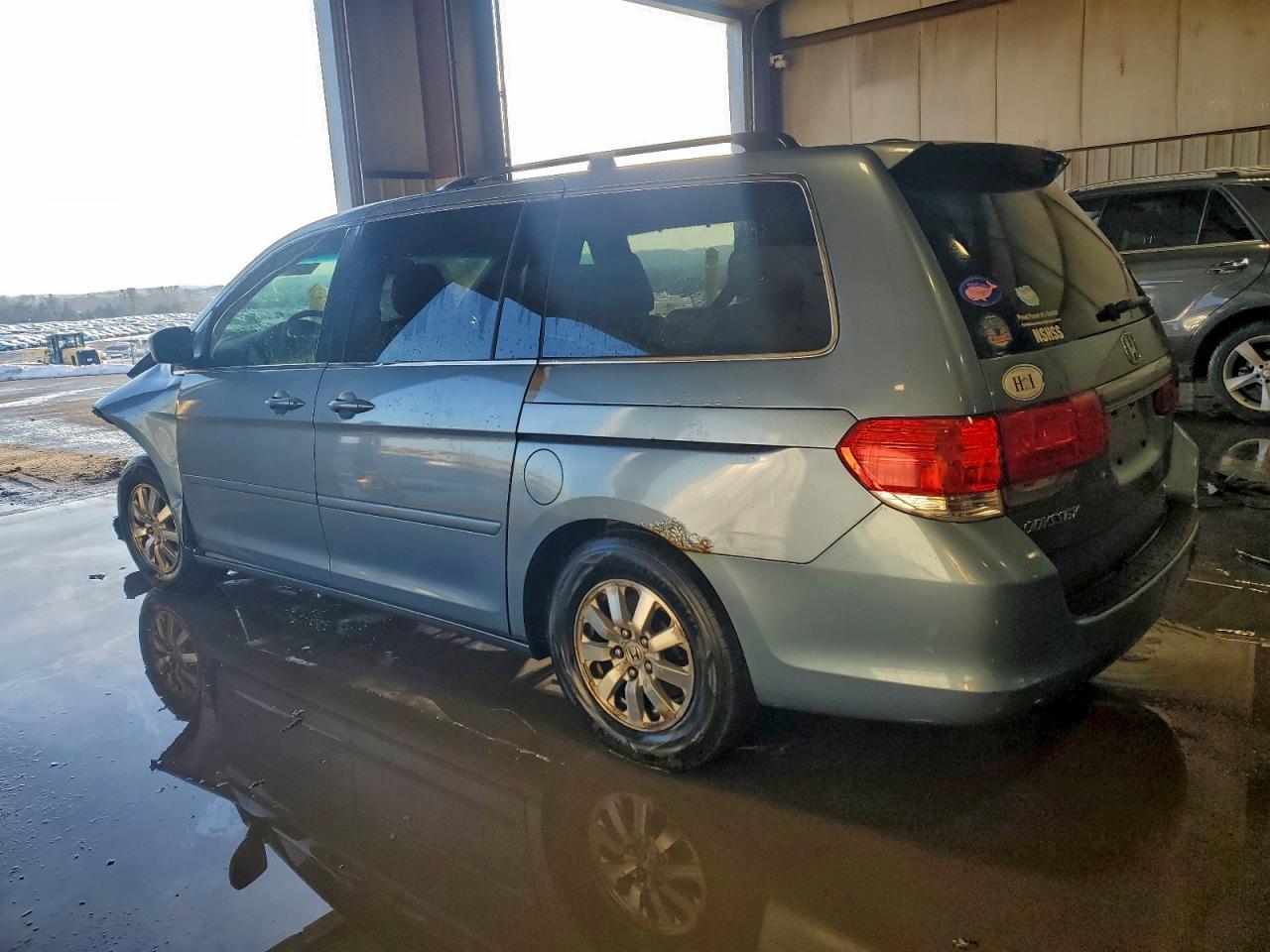 2010 HONDA ODYSSEY EXL photo 4