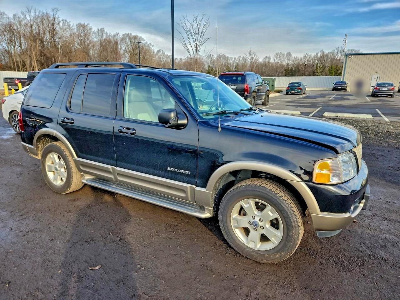 2004 FORD EXPLORER EDDIE BAUER photo 4
