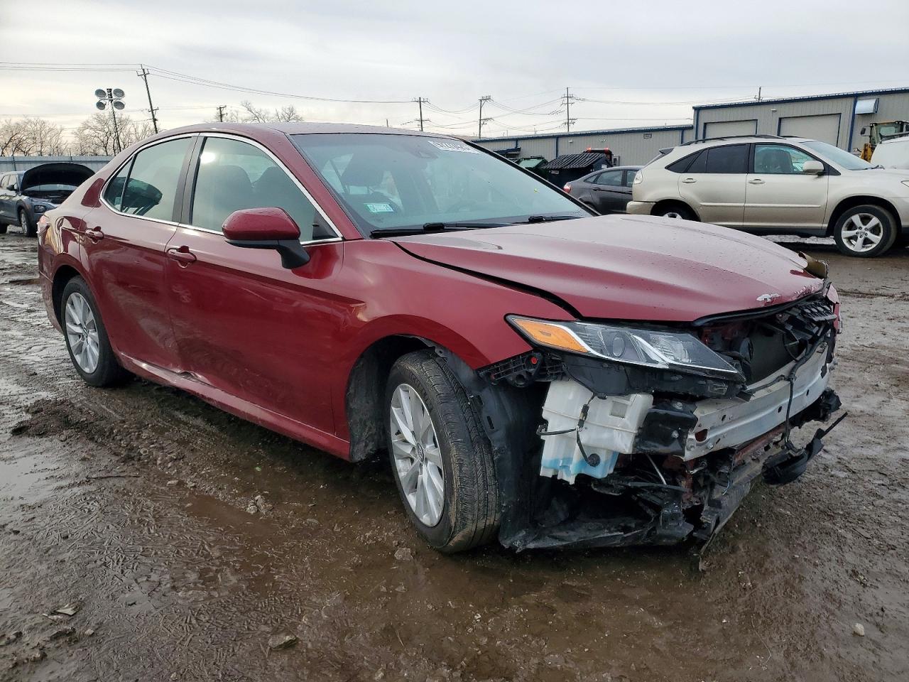 2020 TOYOTA CAMRY LE photo 7