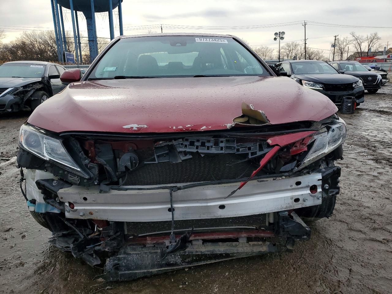 2020 TOYOTA CAMRY LE photo 9