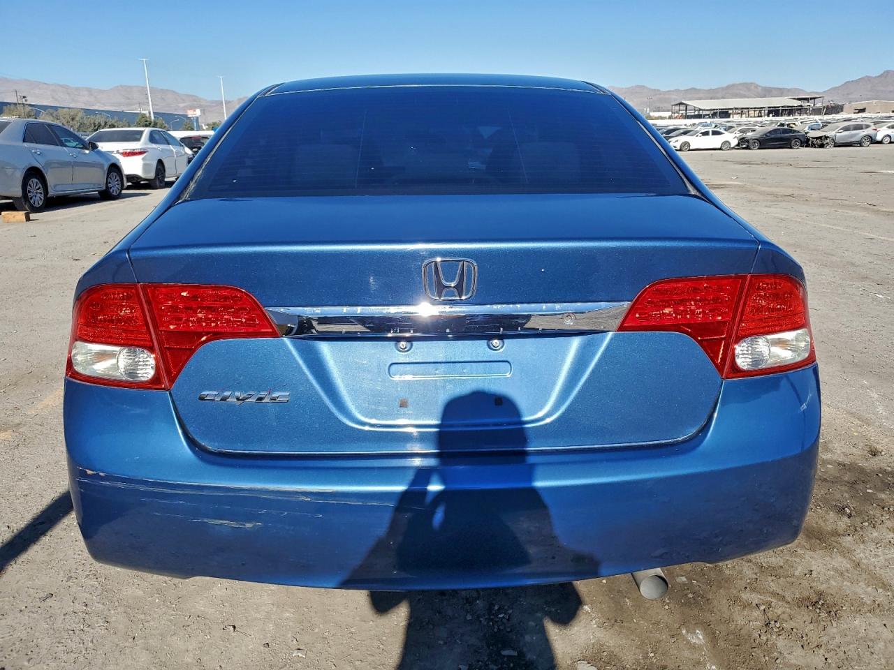 2010 HONDA CIVIC LX photo 11