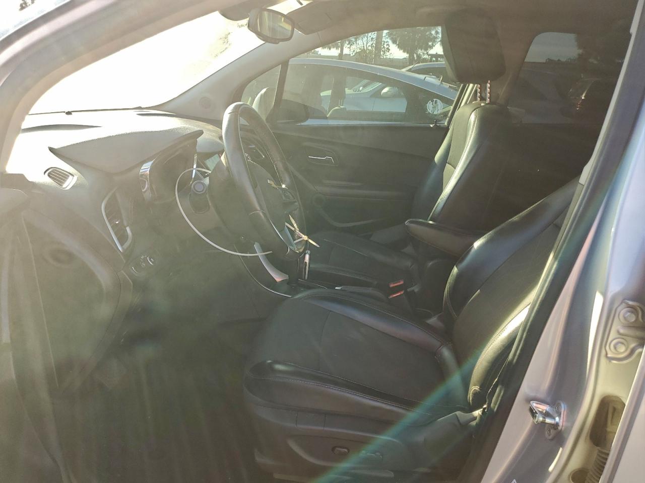 2019 CHEVROLET TRAX 1LT photo 19