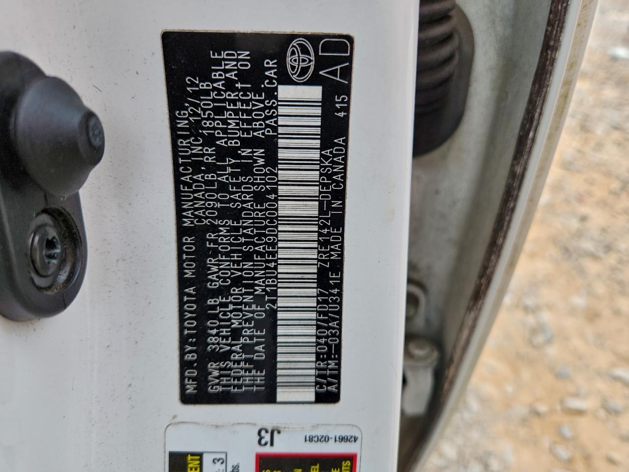 2013 TOYOTA COROLLA BASE photo 23