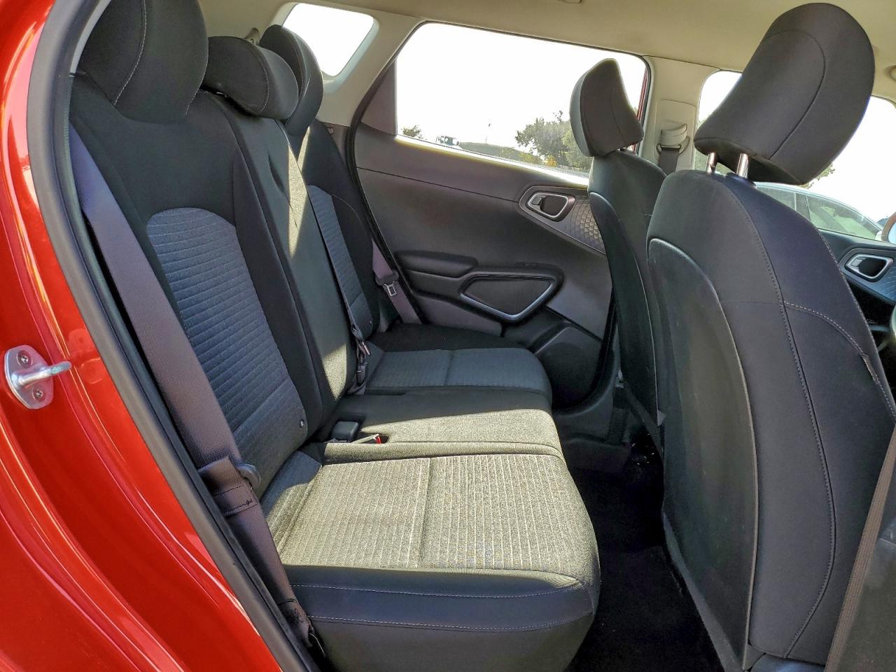 2020 KIA SOUL LX photo 10
