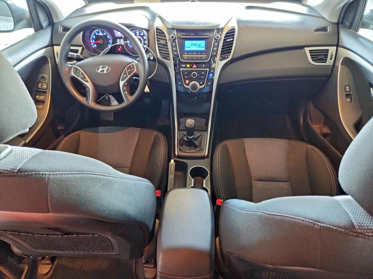 2016 HYUNDAI ELANTRA GT photo 8
