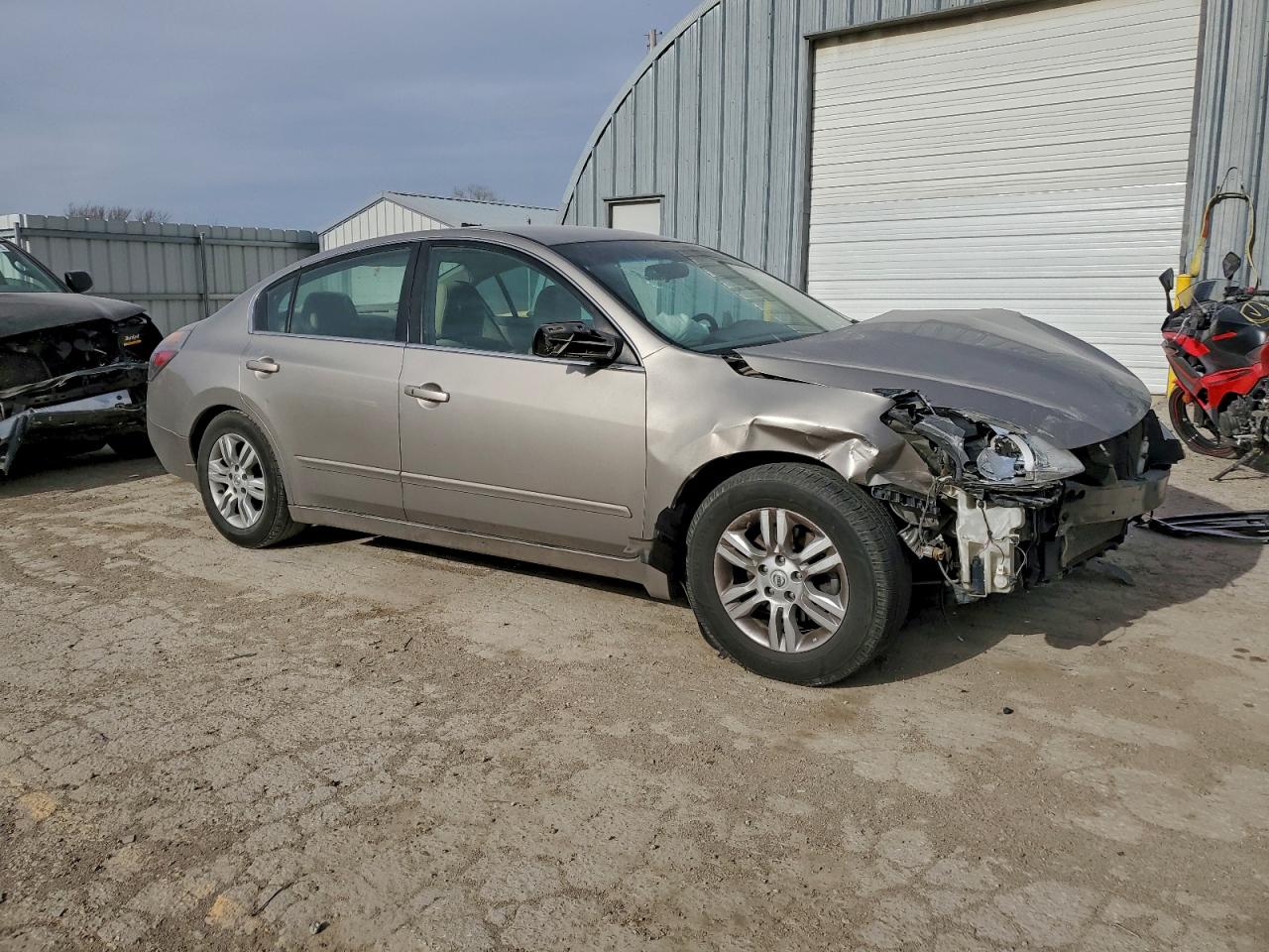 2011 NISSAN ALTIMA BASE photo 4