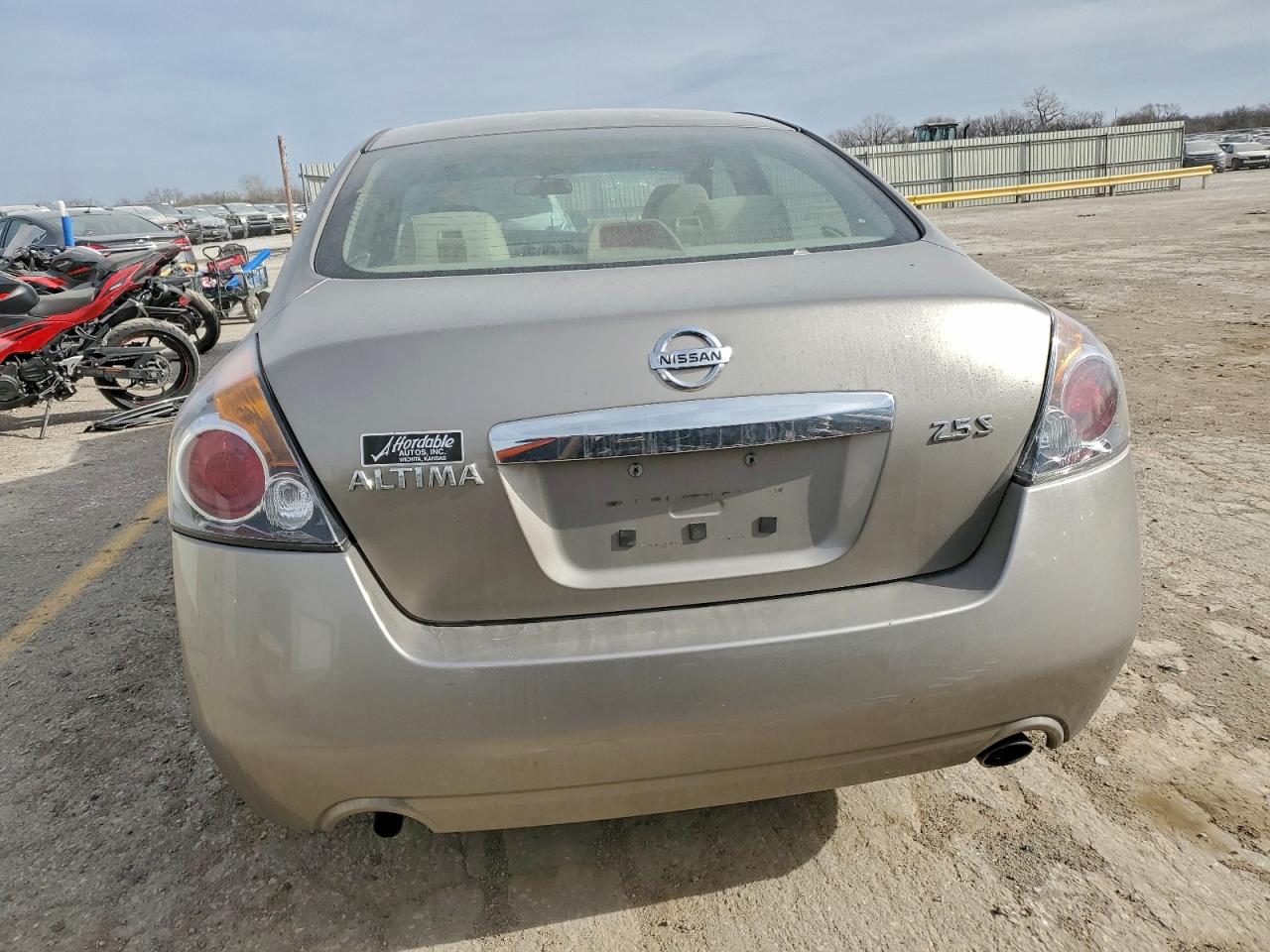 2011 NISSAN ALTIMA BASE photo 6