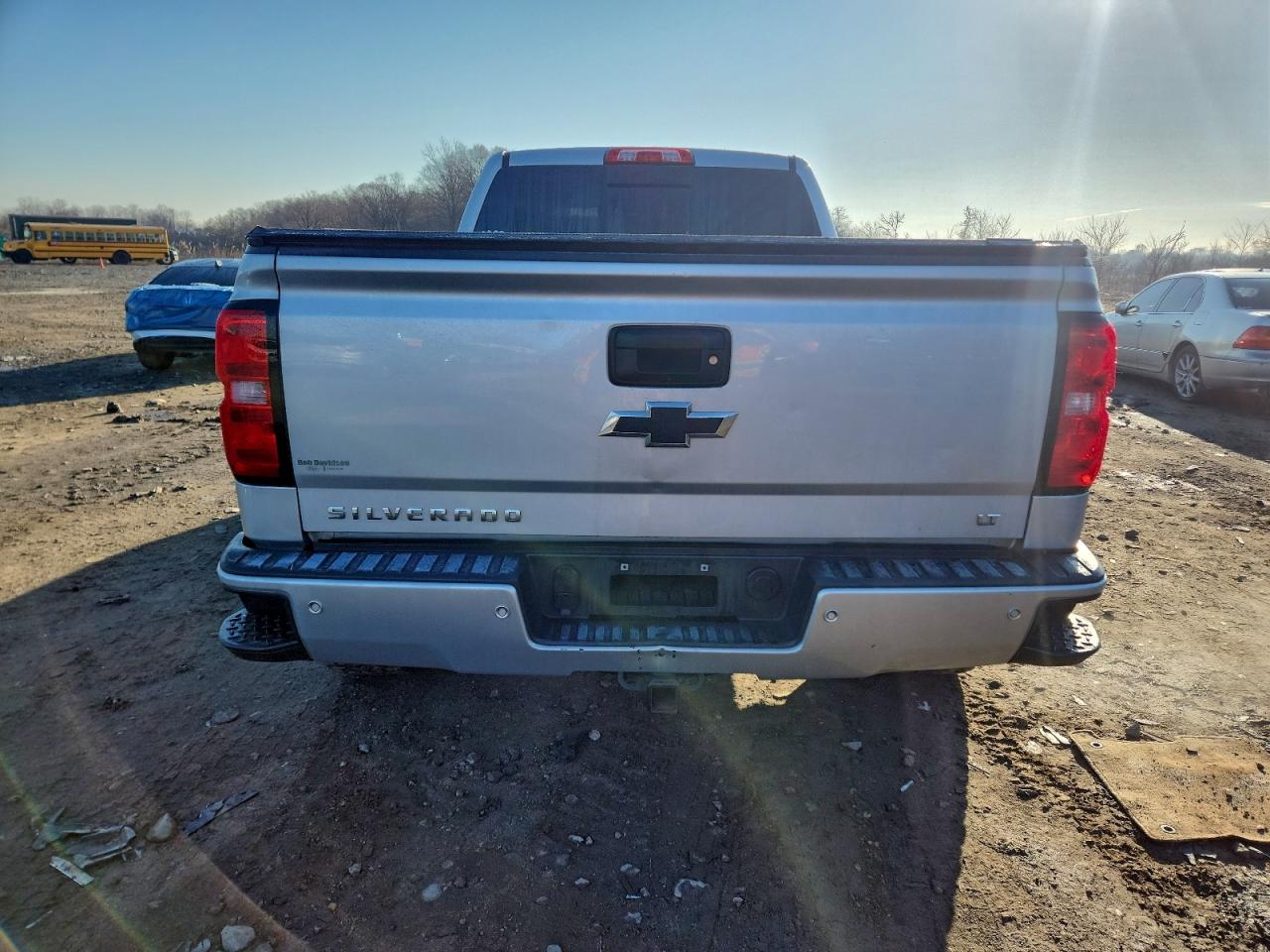 2018 CHEVROLET SILVERADO K1500 LT photo 6