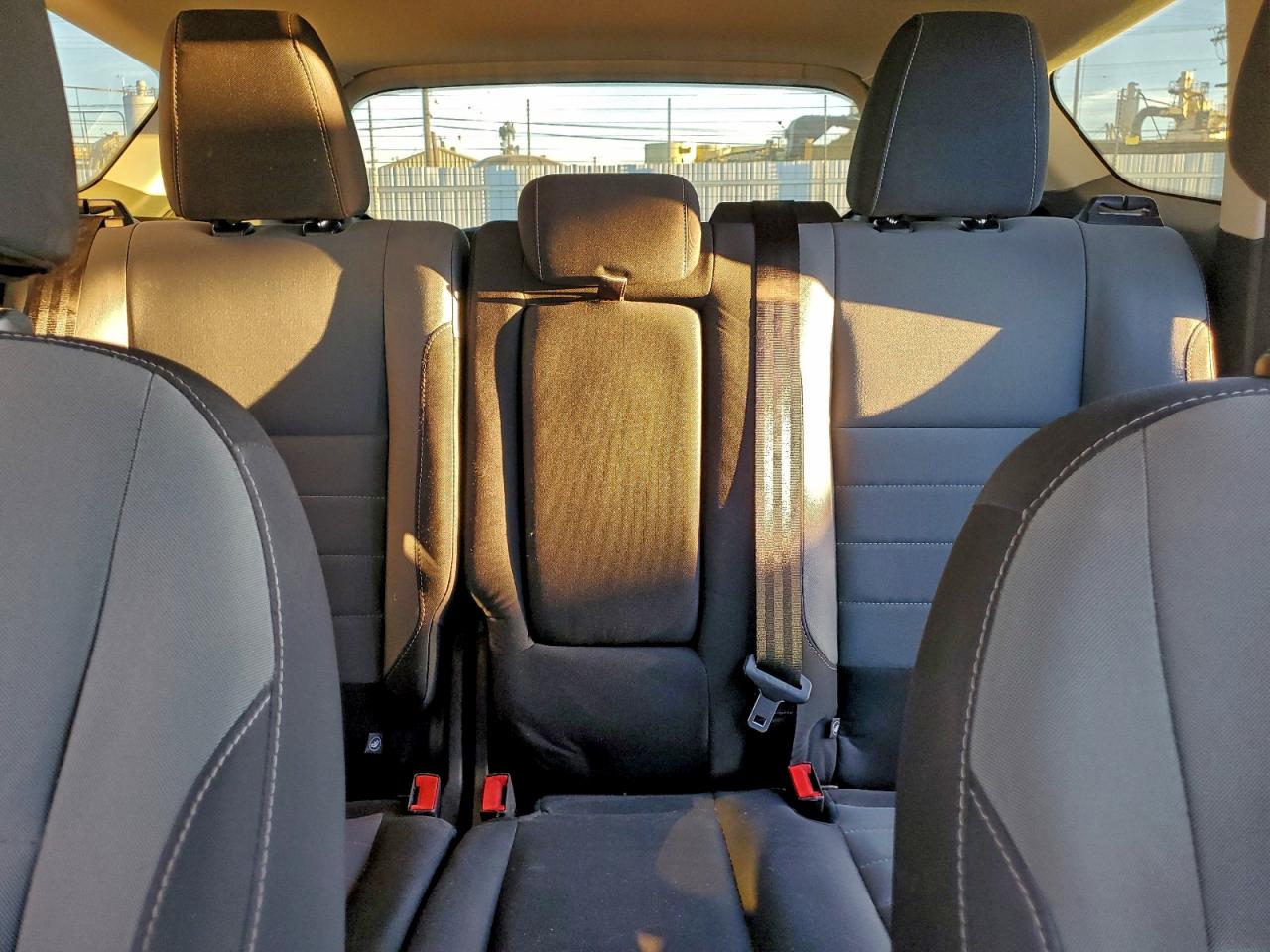 2016 FORD ESCAPE SE photo 10
