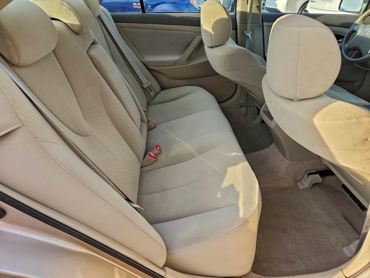 2009 TOYOTA CAMRY BASE photo 10