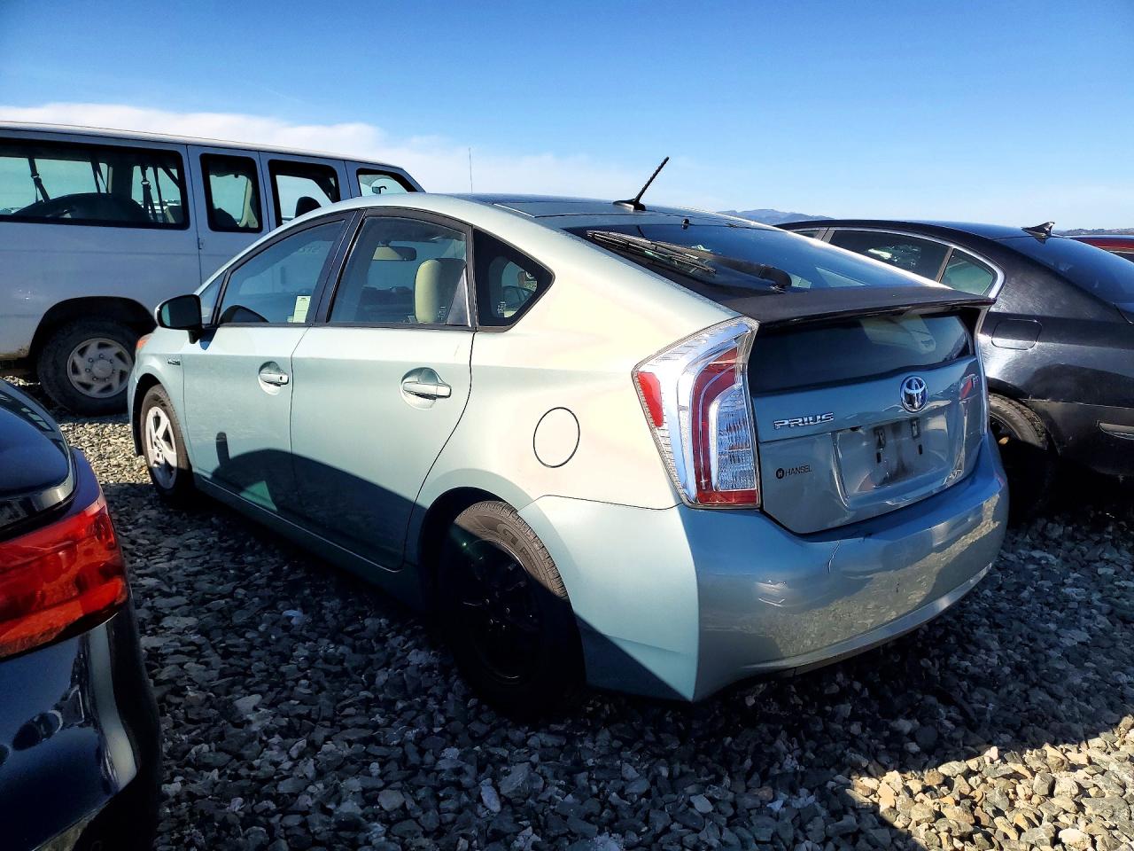2012 TOYOTA PRIUS photo 2