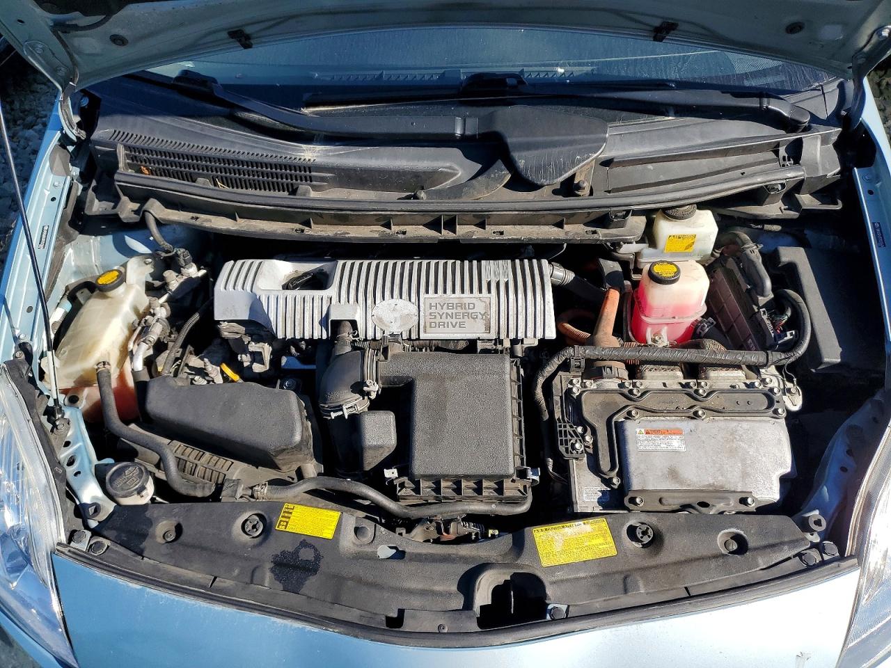 2012 TOYOTA PRIUS photo 11