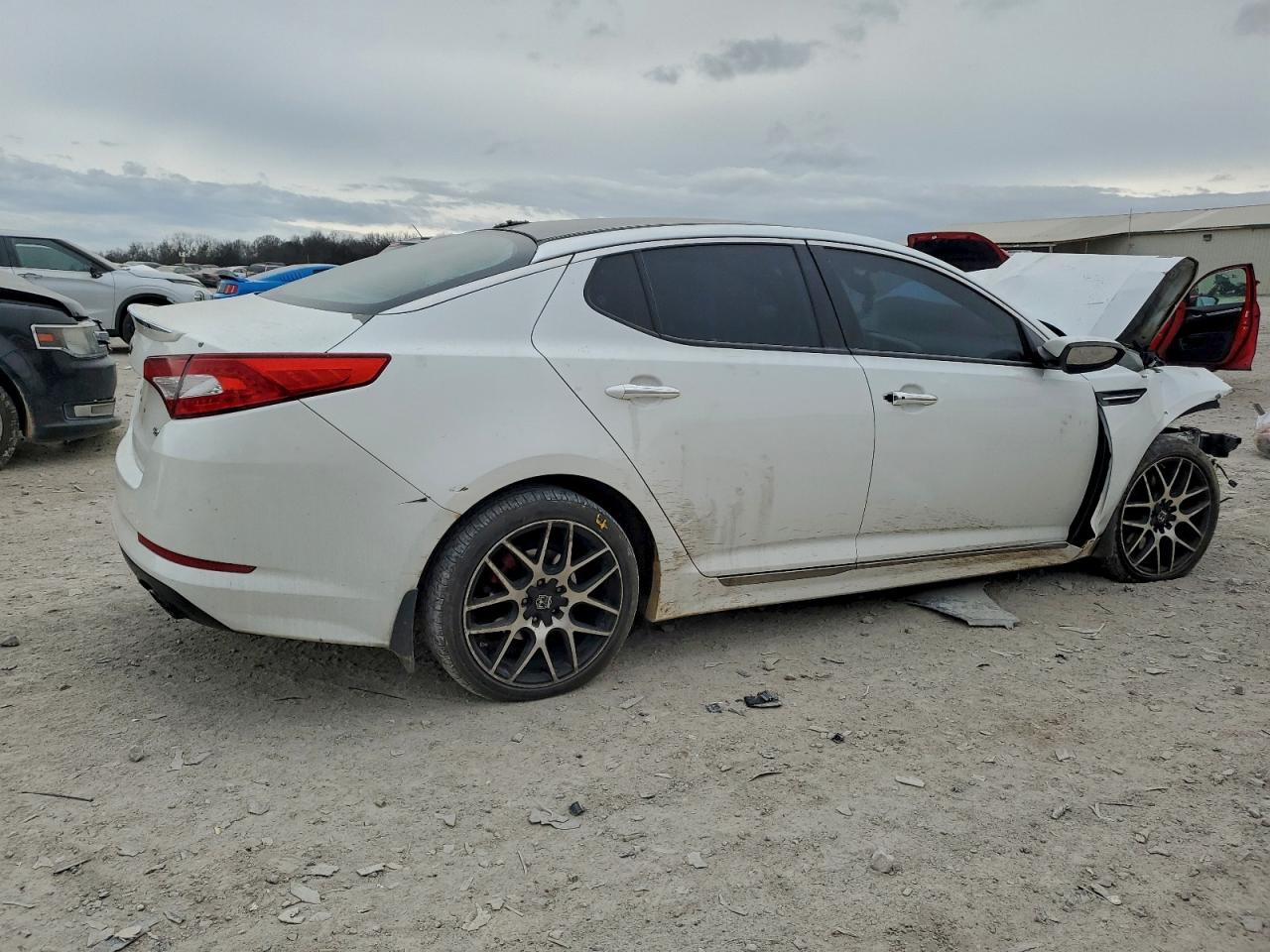 2013 KIA OPTIMA SX photo 3