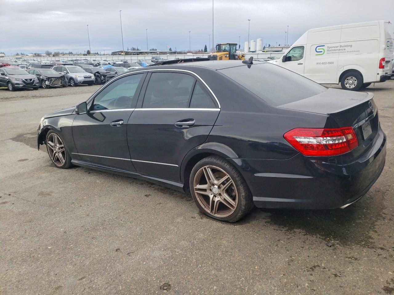 2011 MERCEDES-BENZ E 350 photo 2