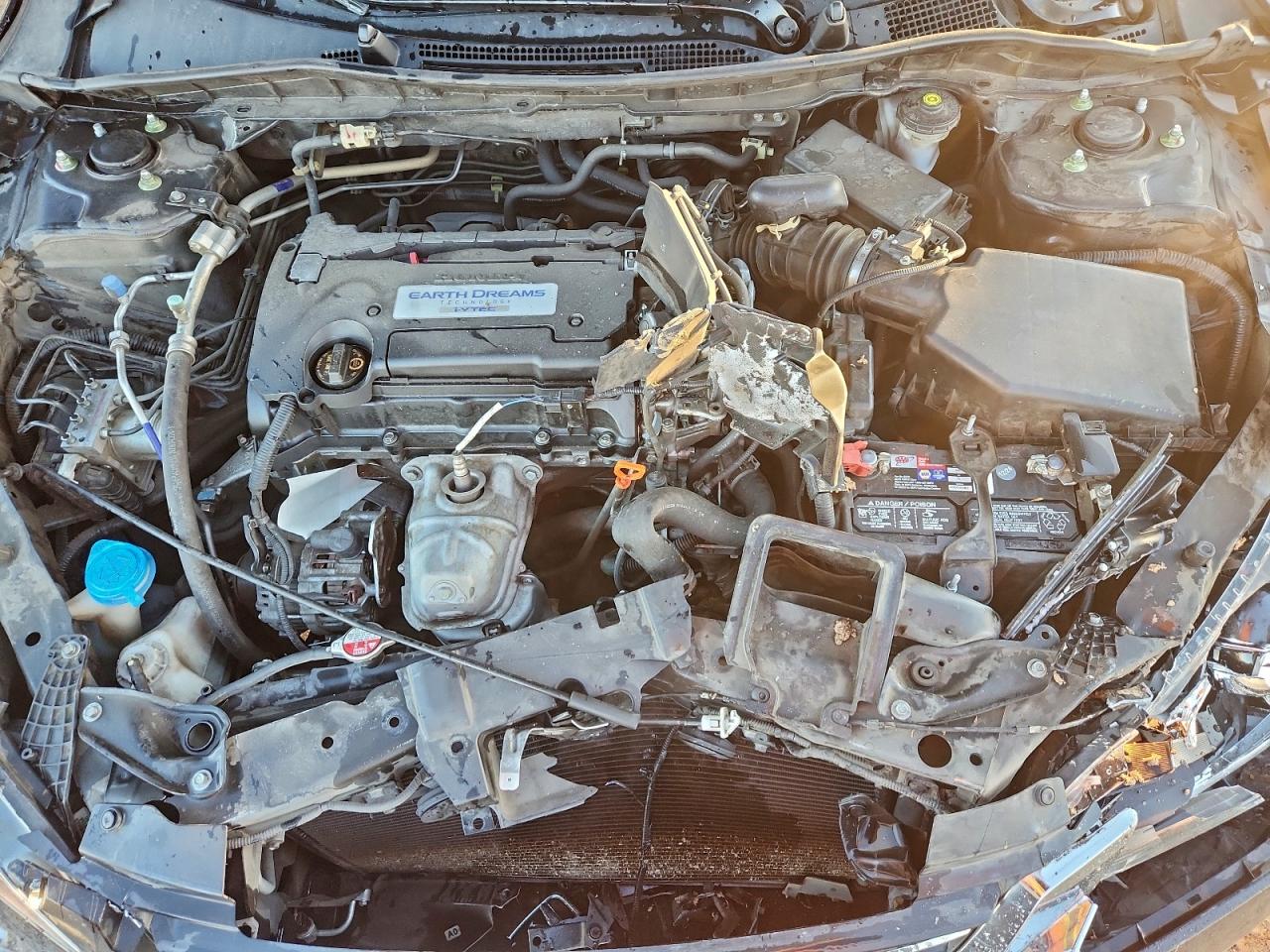2014 HONDA ACCORD LX photo 21