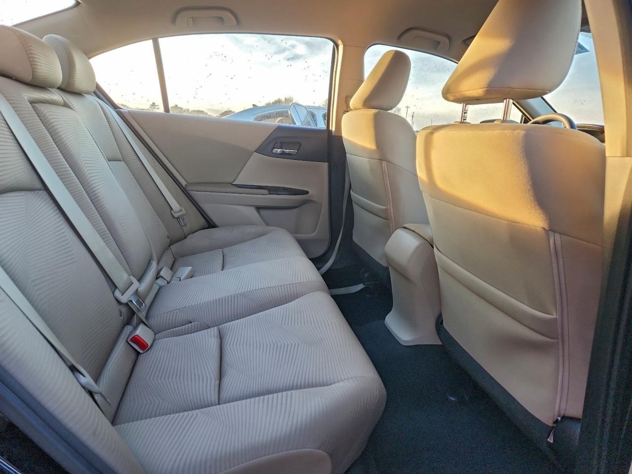 2014 HONDA ACCORD LX photo 19