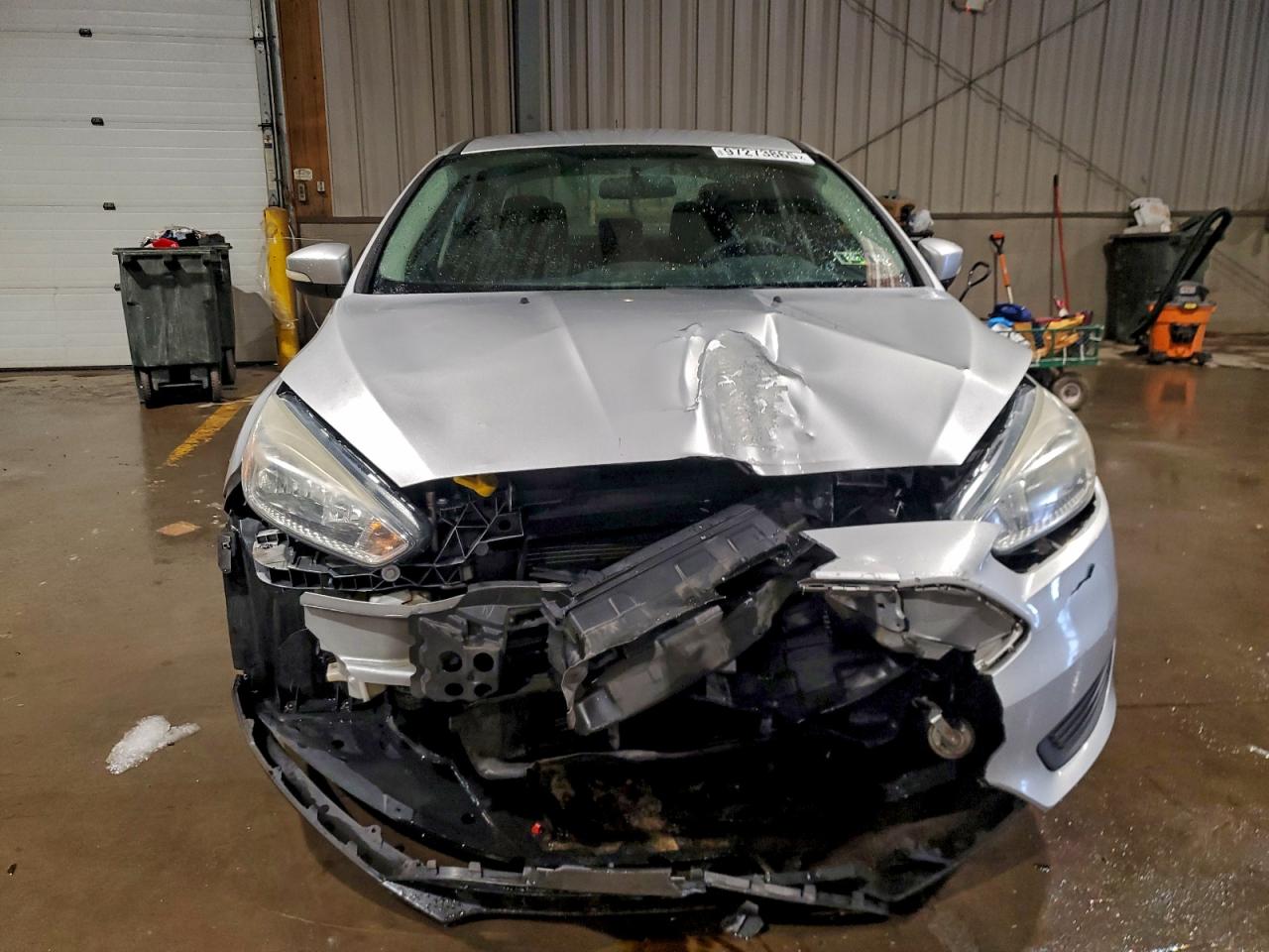 2015 FORD FOCUS SE photo 9