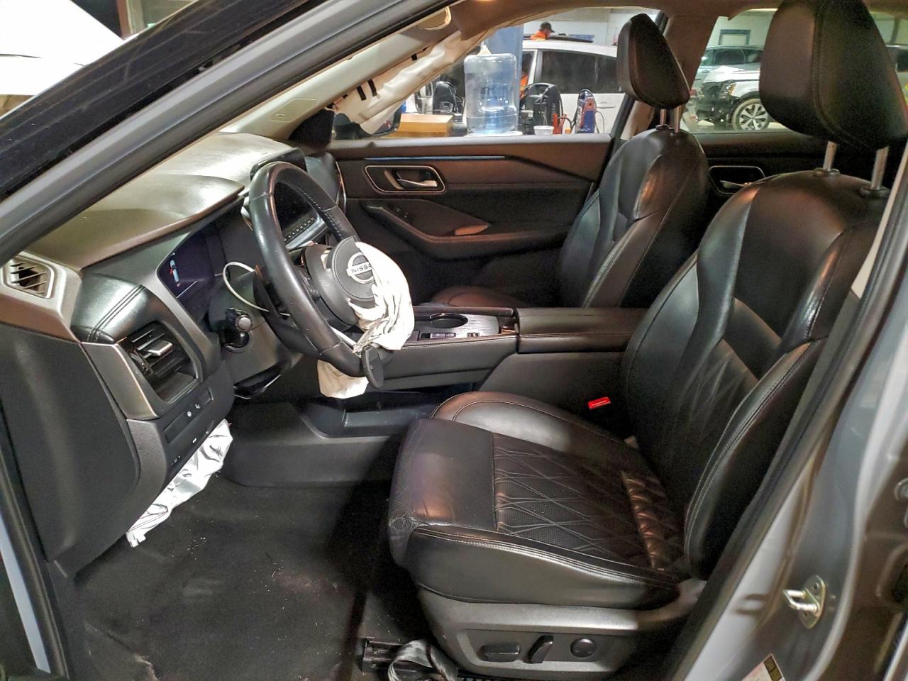 2021 NISSAN ROGUE PLATINUM photo 13