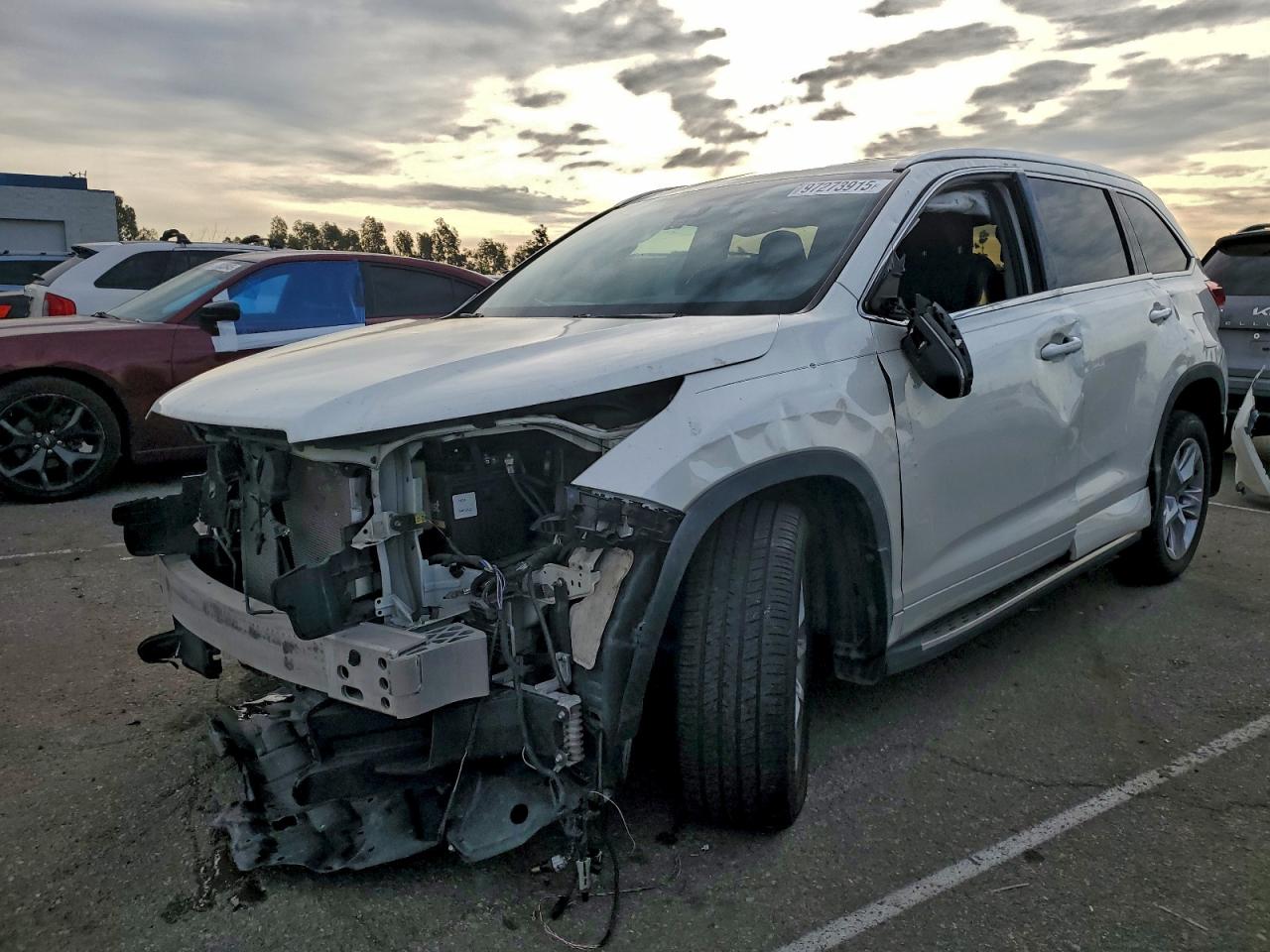 2019 TOYOTA HIGHLANDER