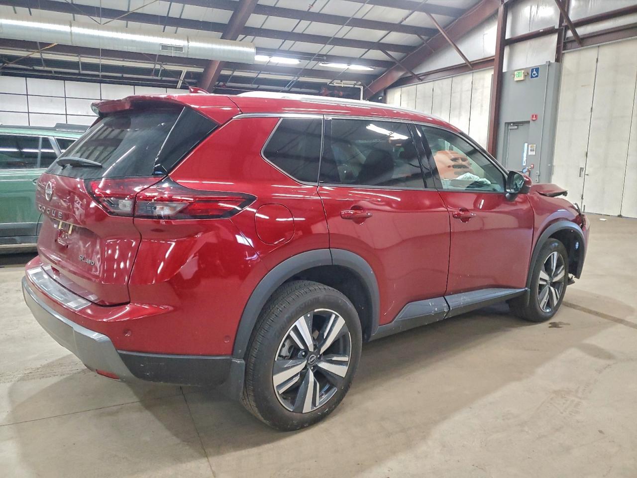 2024 NISSAN ROGUE SL photo 3