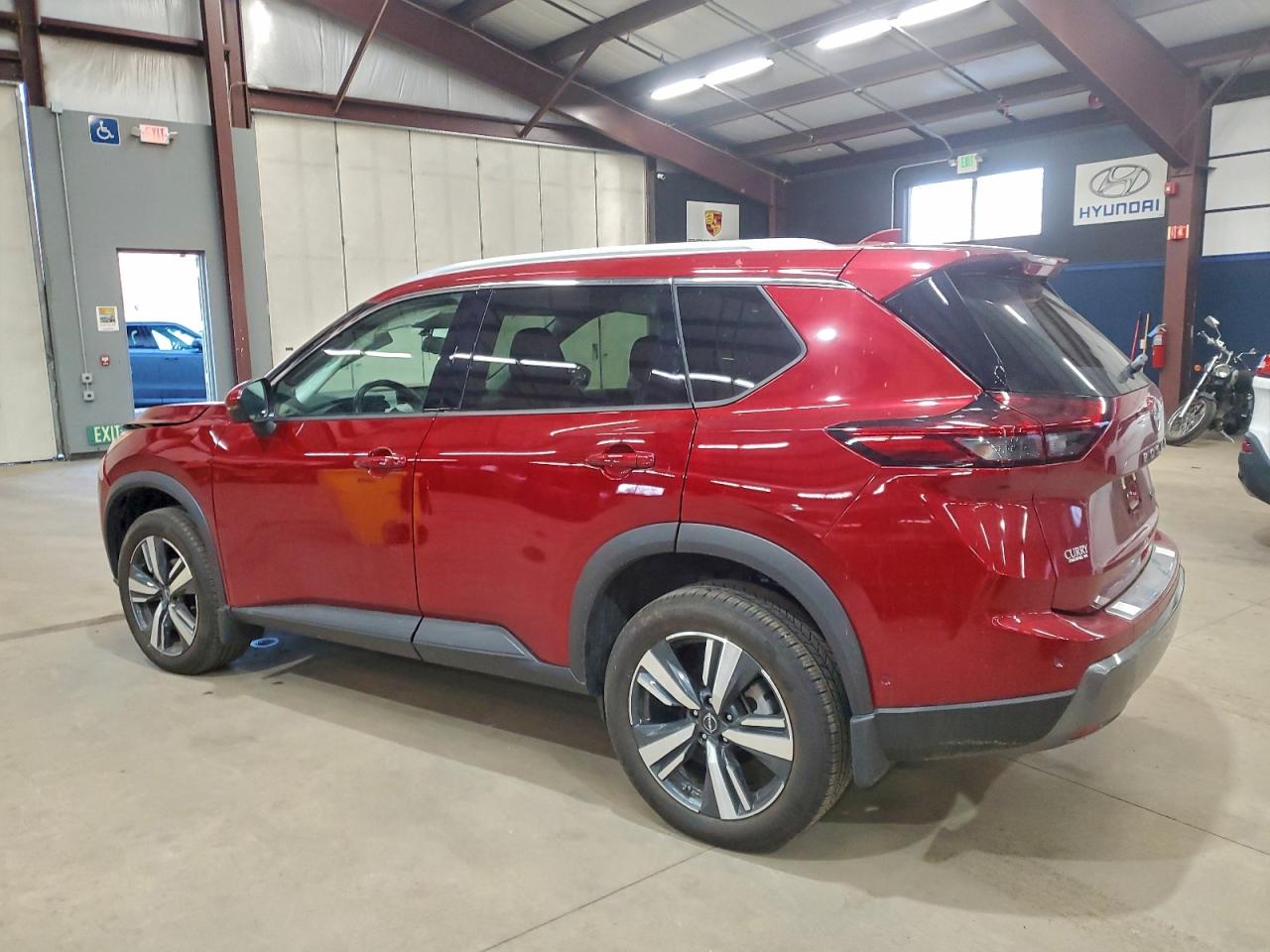 2024 NISSAN ROGUE SL photo 2