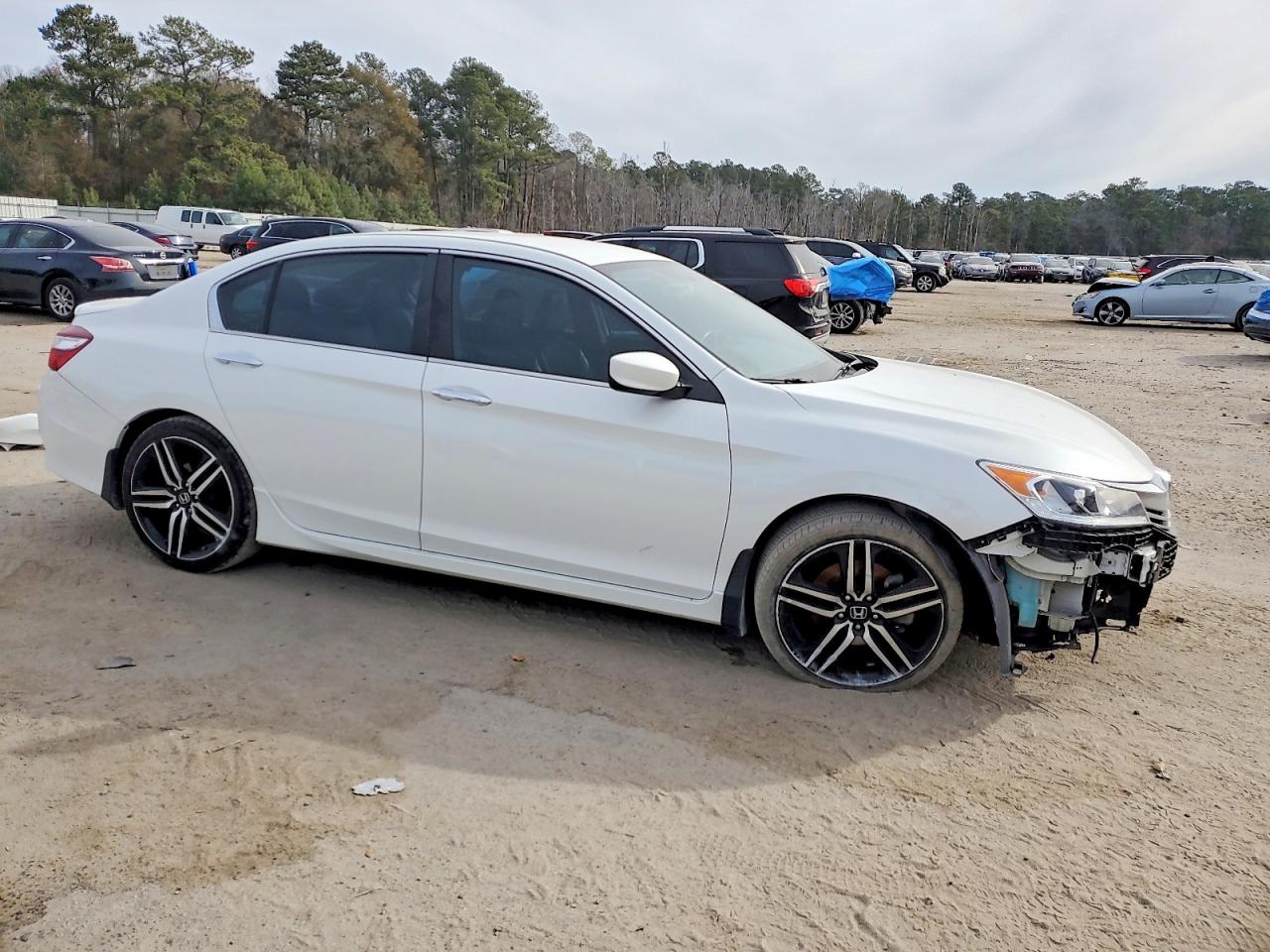 2016 HONDA ACCORD SPORT photo 7