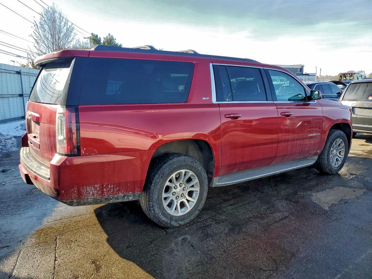 2015 GMC YUKON XL K1500 SLT photo 7