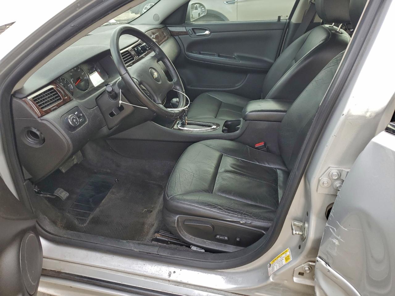 2013 CHEVROLET IMPALA LTZ photo 13