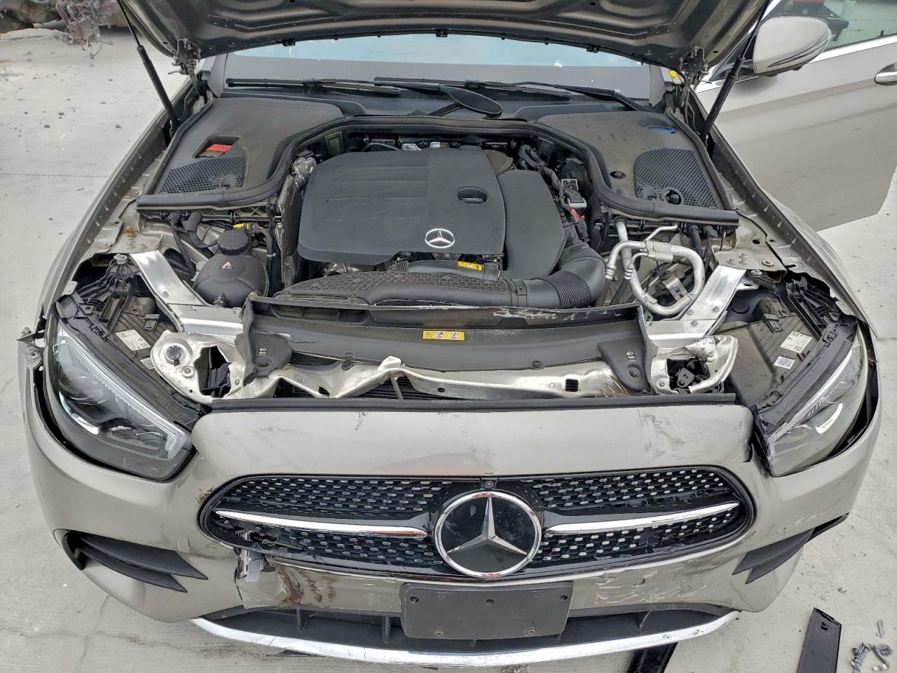 2022 MERCEDES-BENZ E 350 photo 21