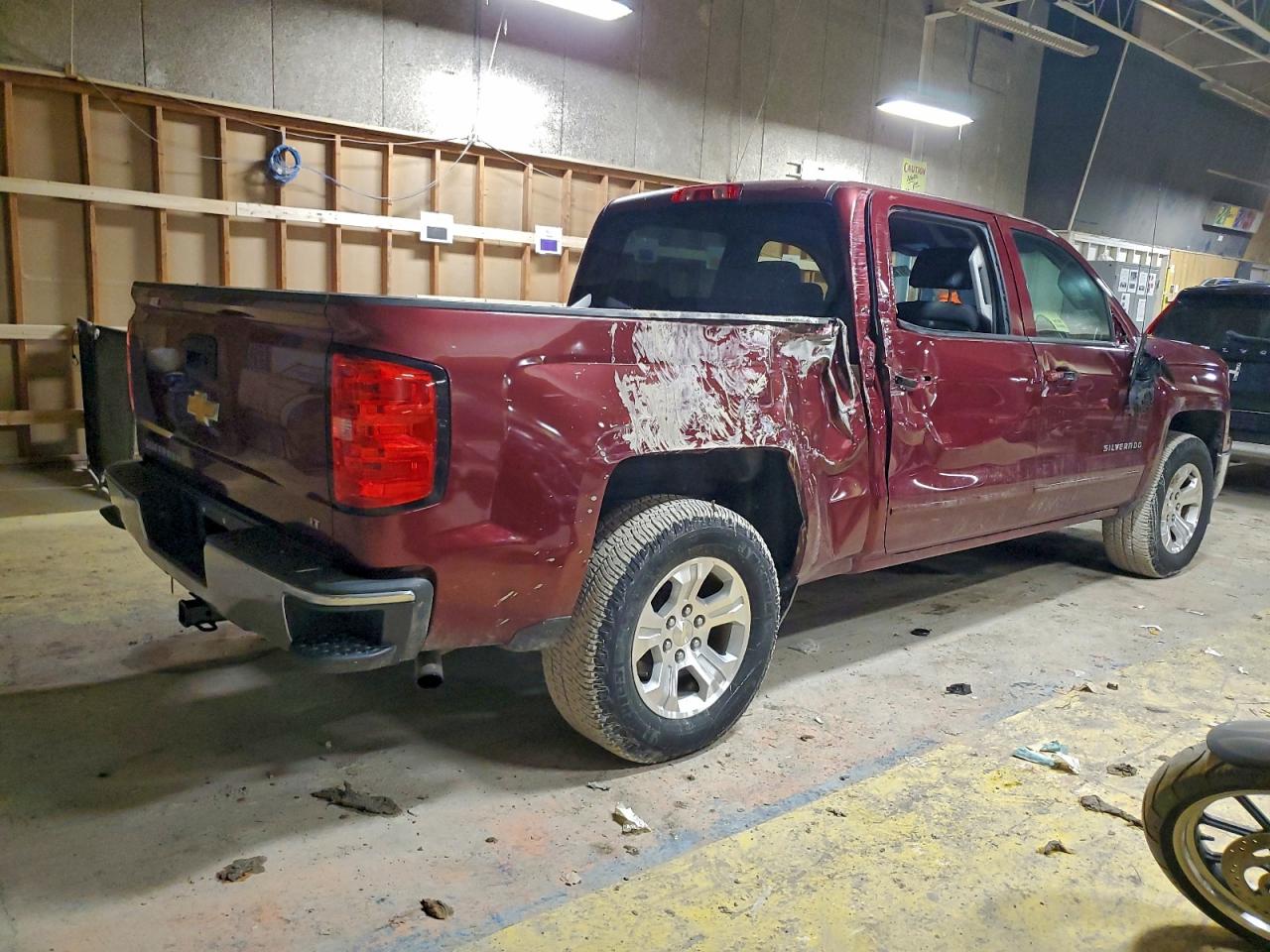 2015 CHEVROLET SILVERADO C1500 LT photo 3