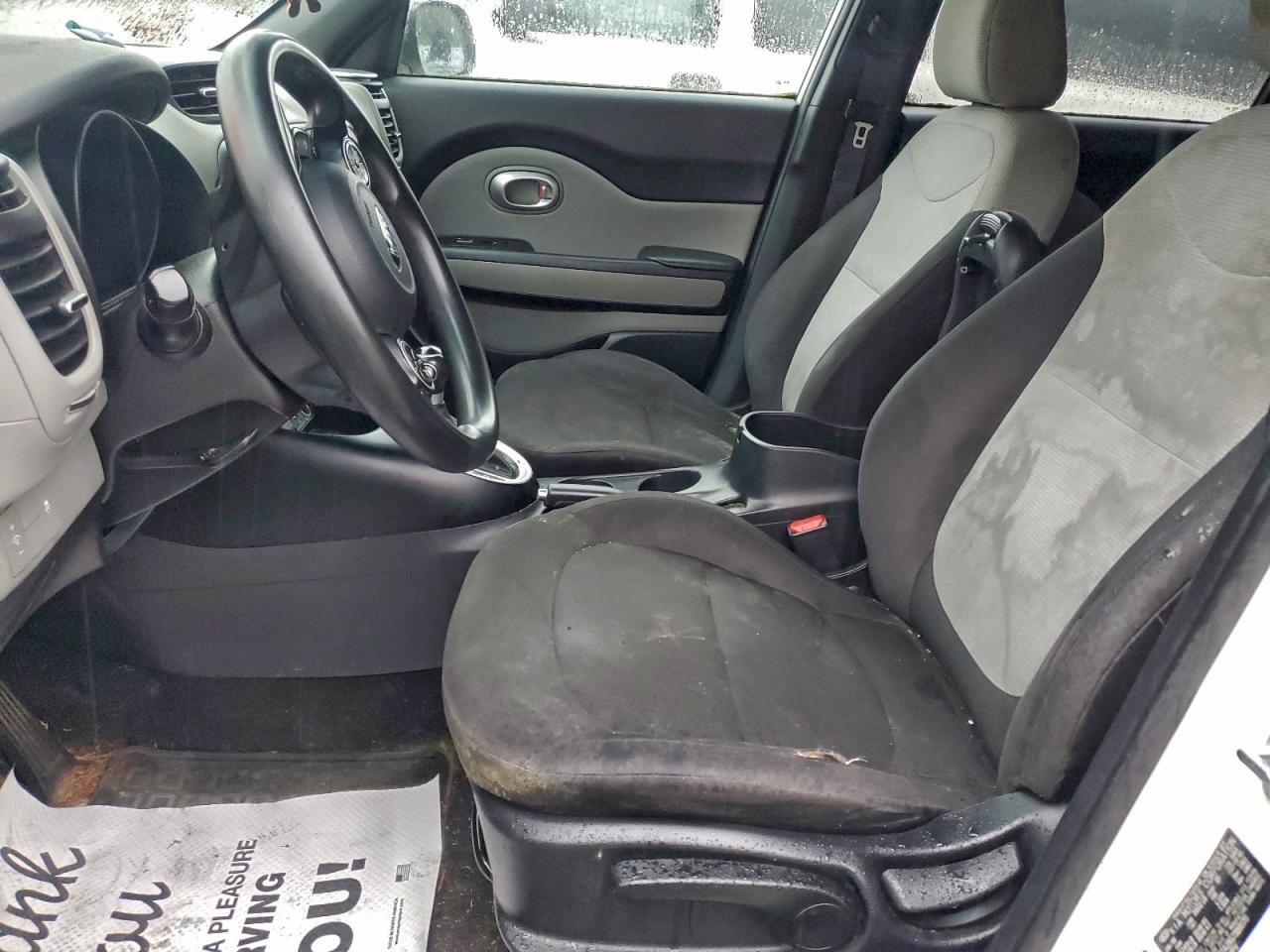 2016 KIA SOUL photo 19