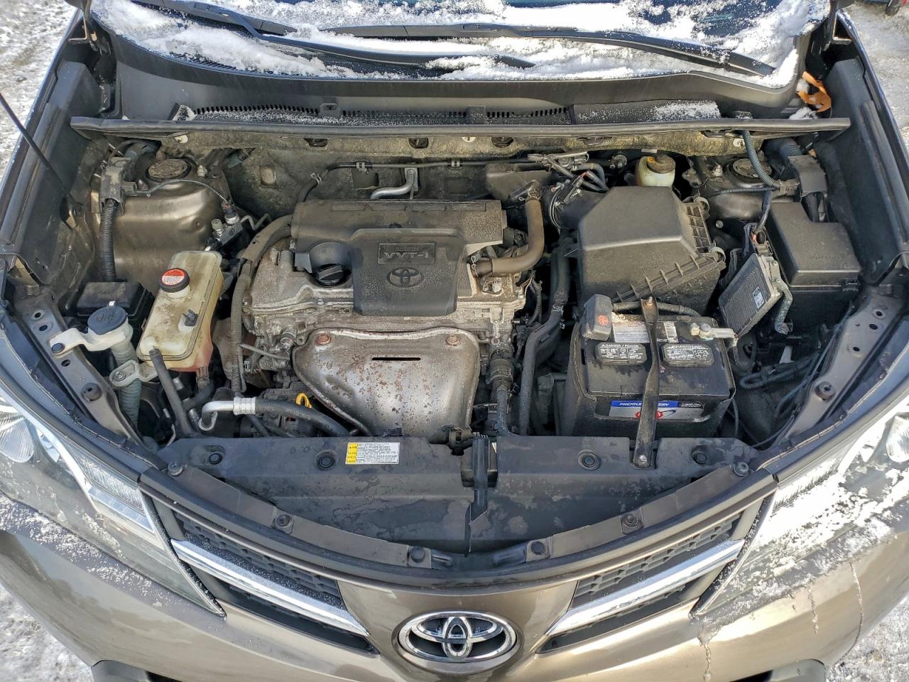 2015 TOYOTA RAV4 LE photo 12