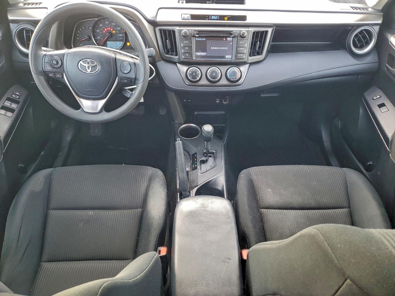 2015 TOYOTA RAV4 LE photo 8
