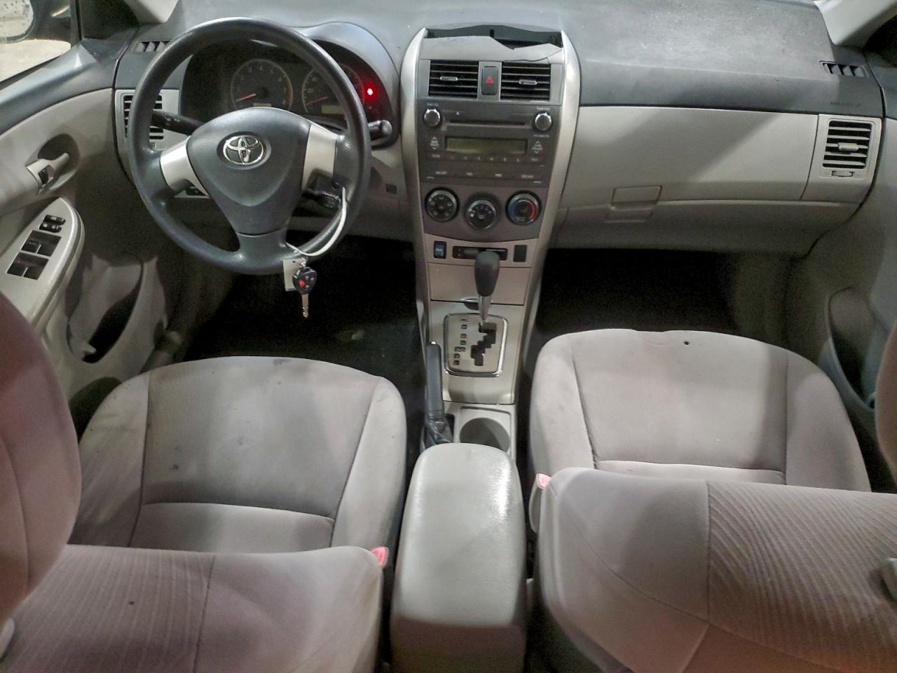 2011 TOYOTA COROLLA BASE photo 22