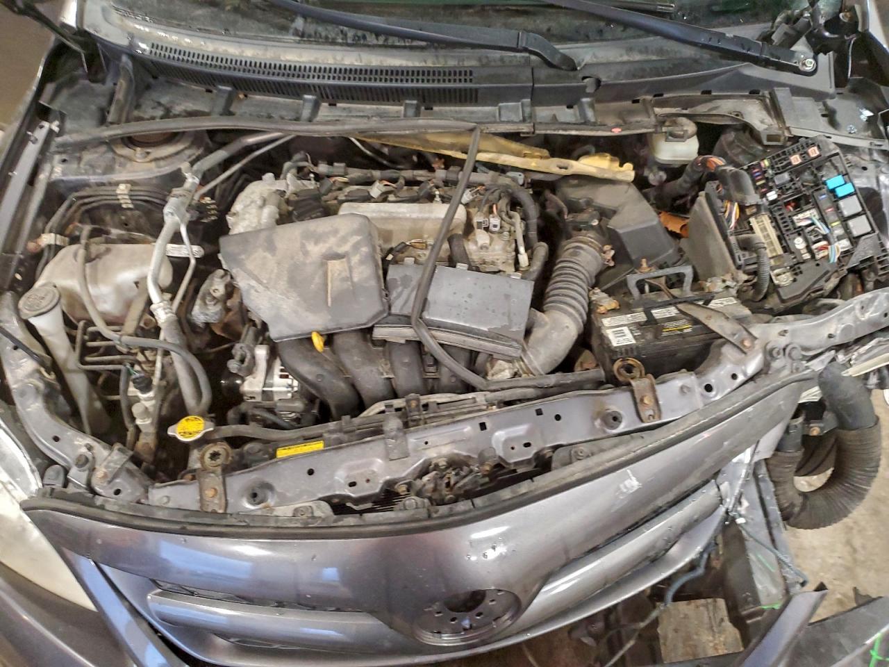 2011 TOYOTA COROLLA BASE photo 31