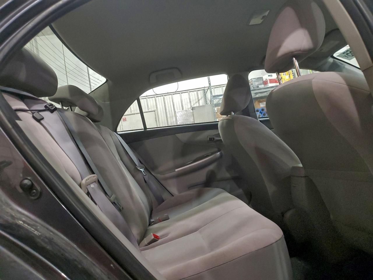 2011 TOYOTA COROLLA BASE photo 28