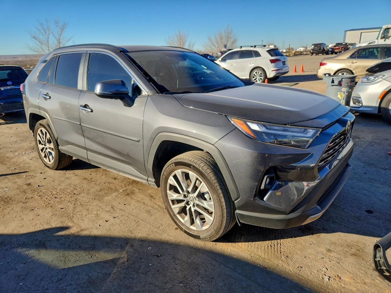 2022 TOYOTA RAV4 LIMITED photo 10