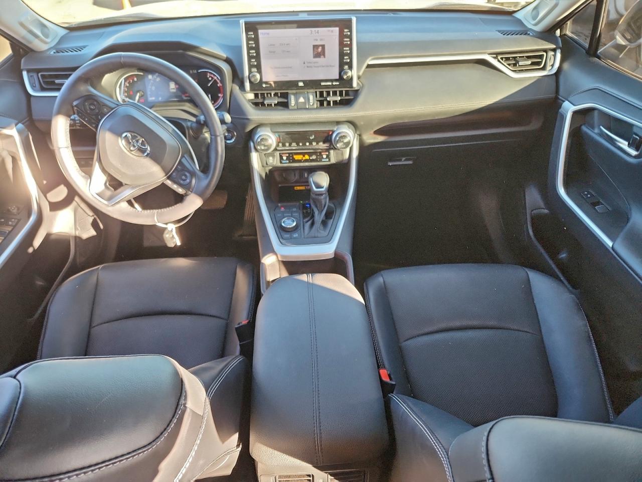 2022 TOYOTA RAV4 LIMITED photo 22