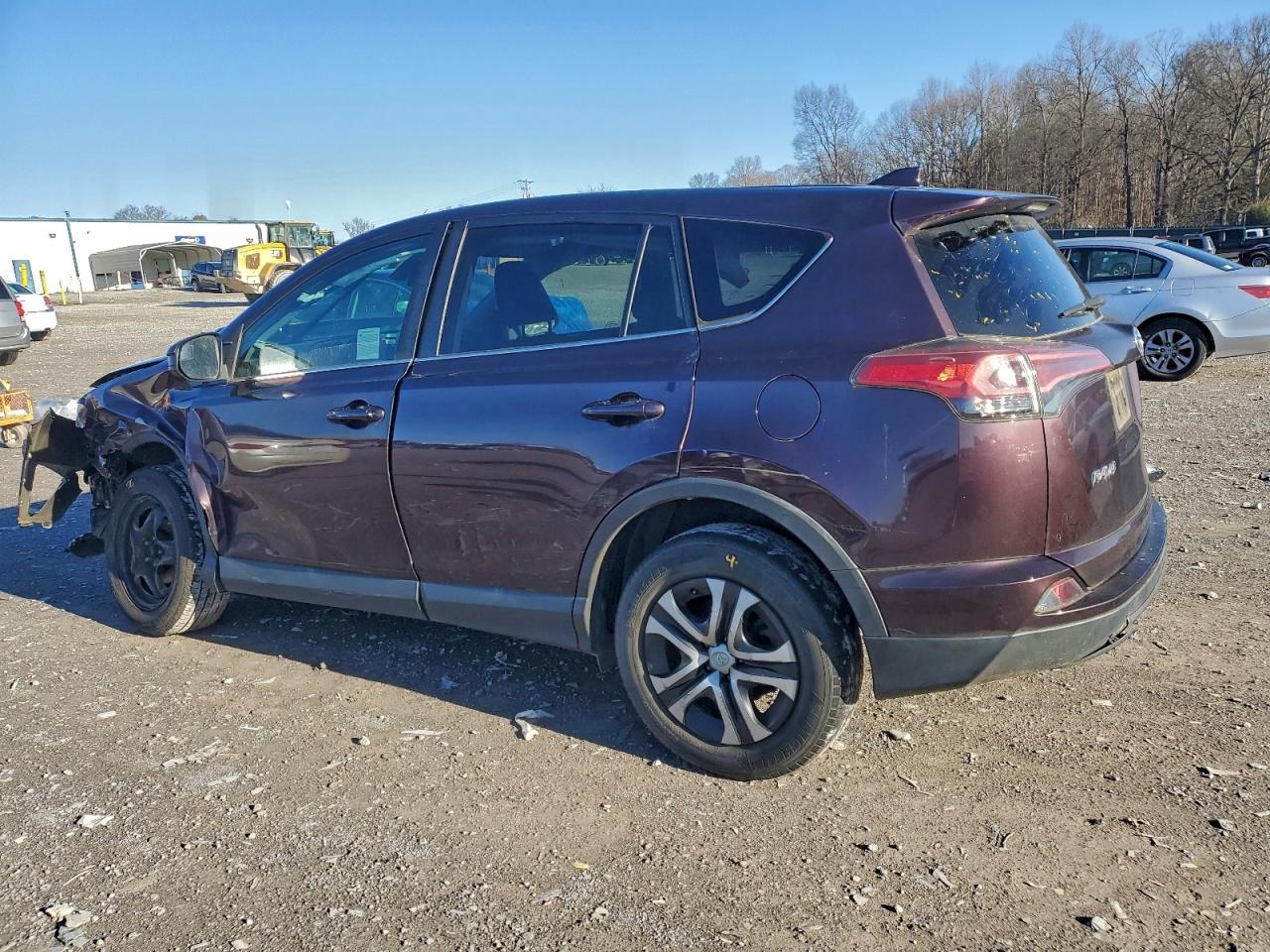 2018 TOYOTA RAV4 LE photo 4